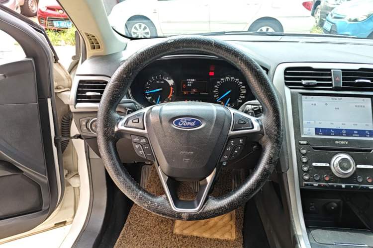 Used Ford Mondeo 2017 EcoBoost 180 Stylish Model Steering Wheel