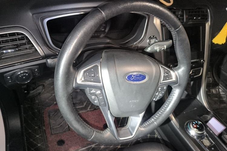 Used Ford Mondeo 2017 2.0L HEV Zhihao Model Steering Wheel