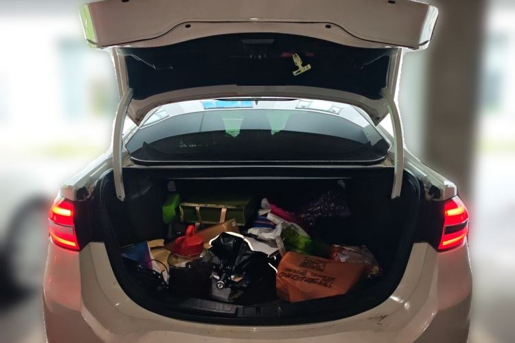 Used Ford Mondeo 2017 EcoBoost 180 Stylish Model Trunk