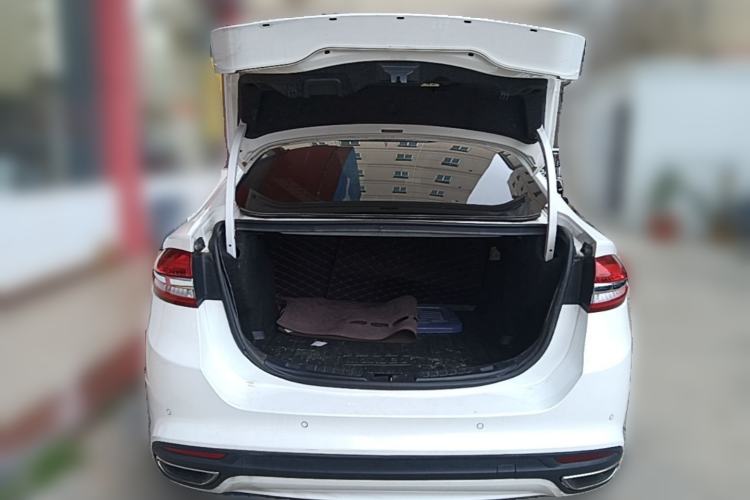 Used Ford Mondeo 2017 EcoBoost 180 Stylish Model Trunk