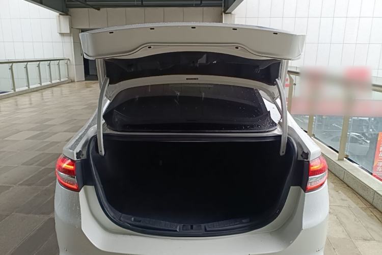 Used Ford Mondeo 2017 EcoBoost 180 Stylish Model Trunk