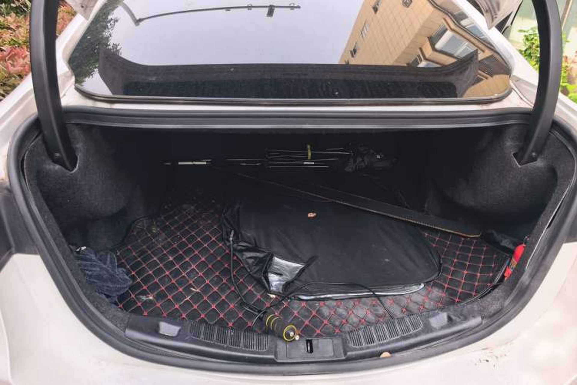 Used Ford Mondeo 2017 EcoBoost 245 Ultimate Model Trunk