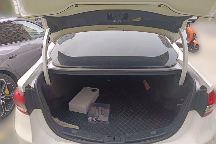 Used Ford Mondeo 2017 EcoBoost 180 Stylish Model Trunk