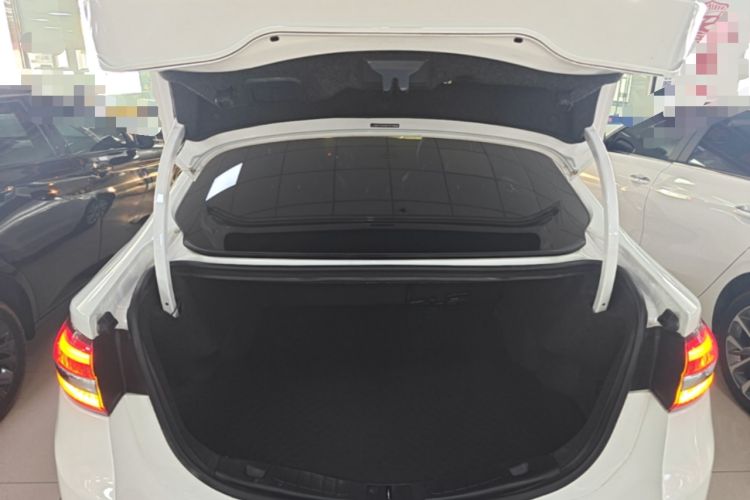 Used Ford Mondeo 2017 EcoBoost 200 Stylish Model Trunk