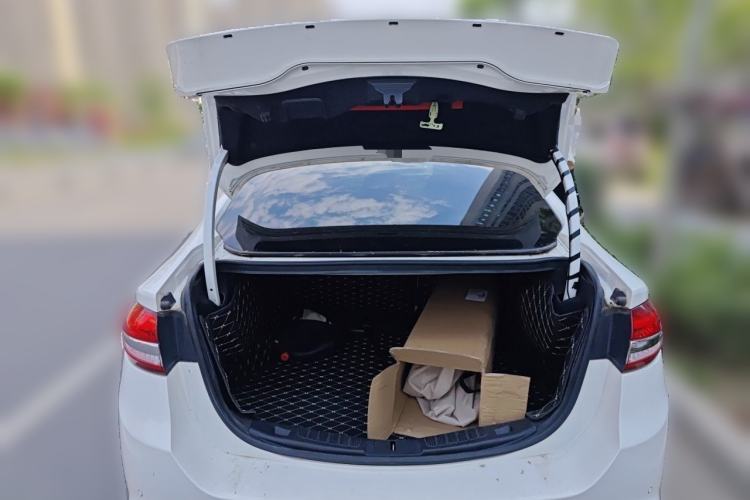 Used Ford Mondeo 2017 EcoBoost 180 Stylish Model Trunk