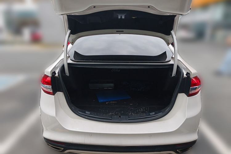 Used Ford Mondeo 2017 EcoBoost 180 Stylish Model Trunk
