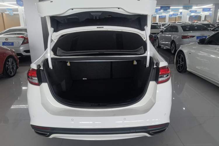 Used Ford Mondeo 2017 Facelifted EcoBoost 180 Fashion Edition Trunk