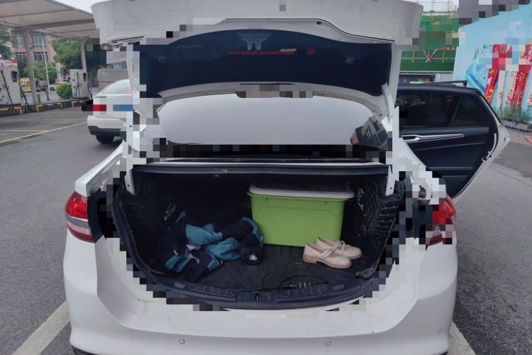 Used Ford Mondeo 2017 EcoBoost 180 Luxury Model Trunk
