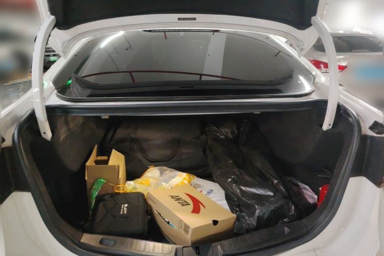Used Ford Mondeo 2017 EcoBoost 180 Stylish Model Trunk