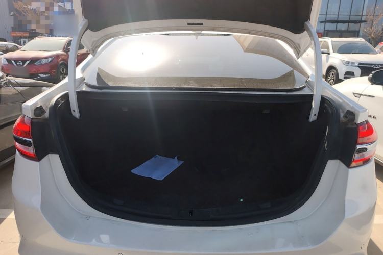 Used Ford Mondeo 2017 EcoBoost 180 Luxury Model Trunk