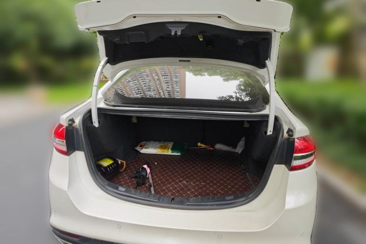 Used Ford Mondeo 2017 EcoBoost 180 Stylish Model Trunk