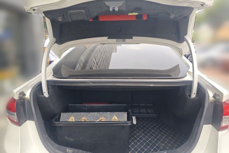 Used Ford Mondeo 2017 EcoBoost 180 Luxury Model Trunk