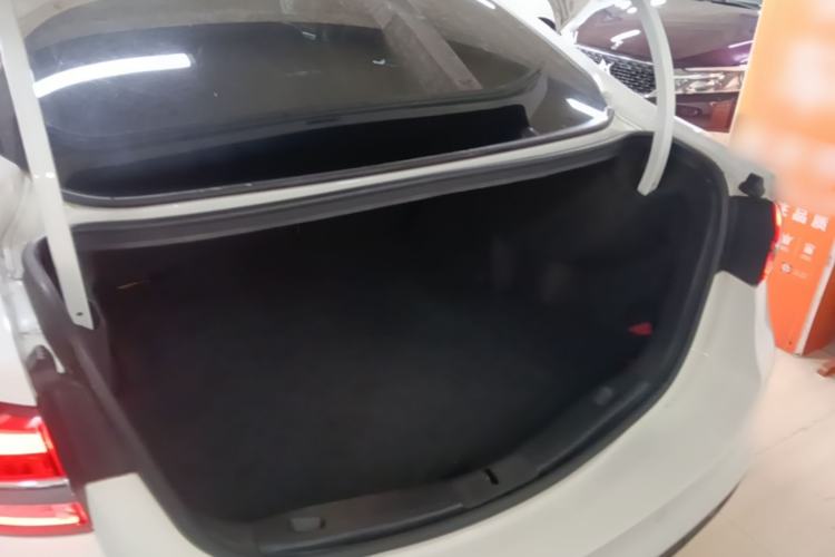 Used Ford Mondeo 2017 EcoBoost 180 Stylish Model Trunk