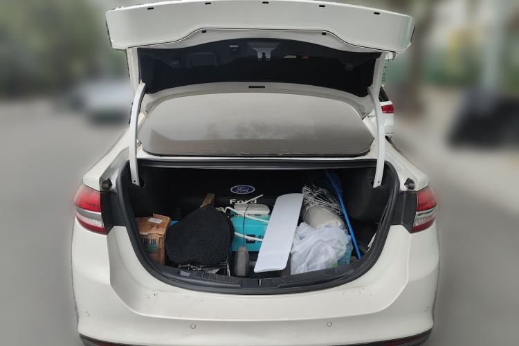 Used Ford Mondeo 2017 EcoBoost 180 Stylish Model Trunk