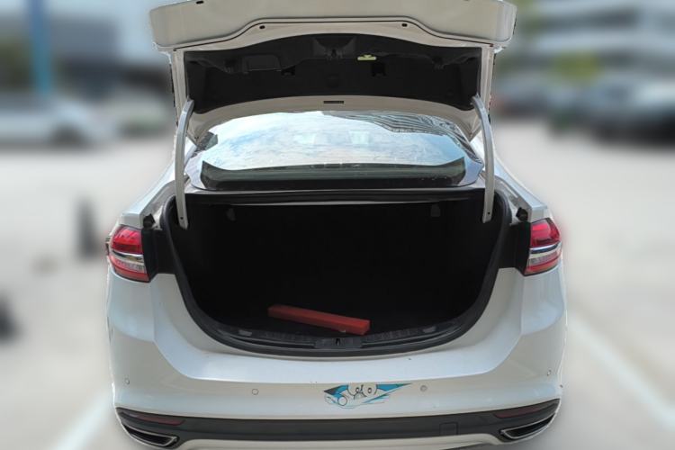 Used Ford Mondeo 2017 EcoBoost 180 Stylish Model Trunk