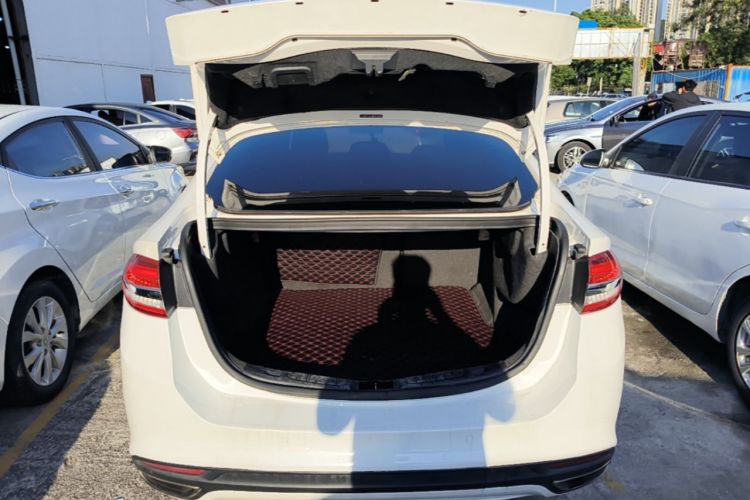 Used Ford Mondeo 2017 EcoBoost 180 Stylish Model Trunk