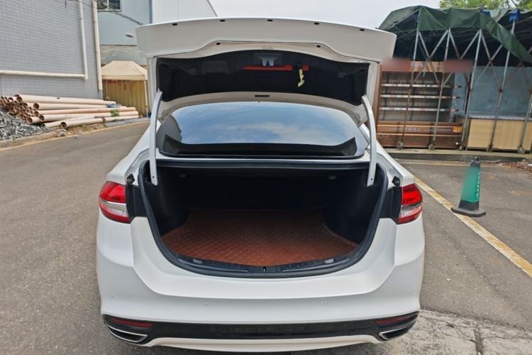 Used Ford Mondeo 2017 EcoBoost 180 Luxury Model Trunk