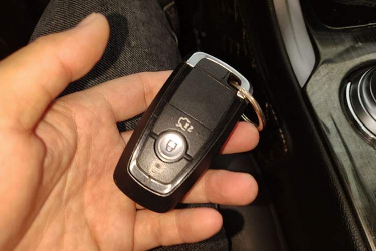 Used Ford Mondeo 2017 EcoBoost 180 Stylish Model Vehicle Key