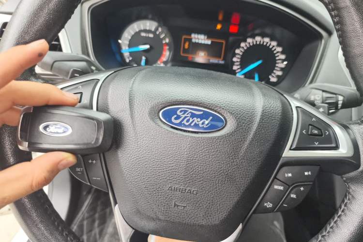 Used Ford Mondeo 2017 EcoBoost 200 Stylish Model Vehicle Key