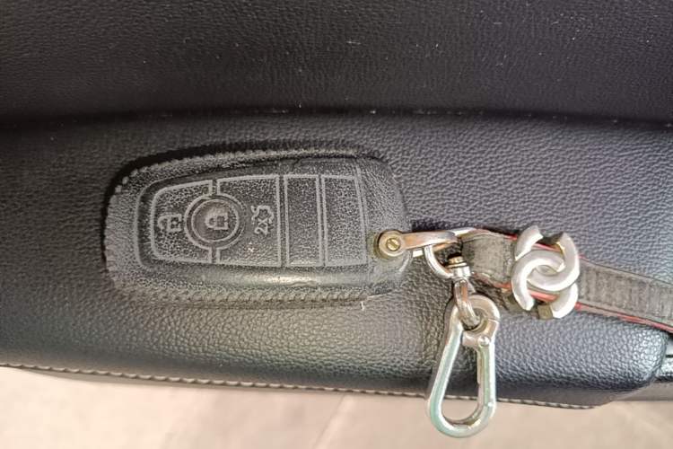 Used Ford Mondeo 2017 EcoBoost 180 Stylish Model Vehicle Key