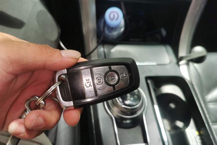 Used Ford Mondeo 2017 EcoBoost 180 Luxury Model Vehicle Key