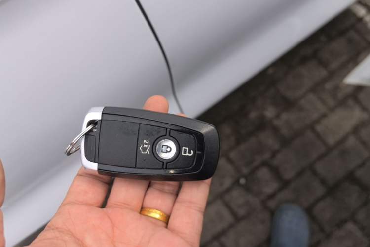 Used Ford Mondeo 2017 EcoBoost 200 Stylish Model Vehicle Key