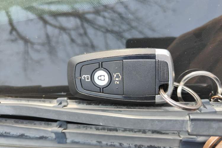 Used Ford Mondeo 2017 EcoBoost 180 Stylish Model Vehicle Key