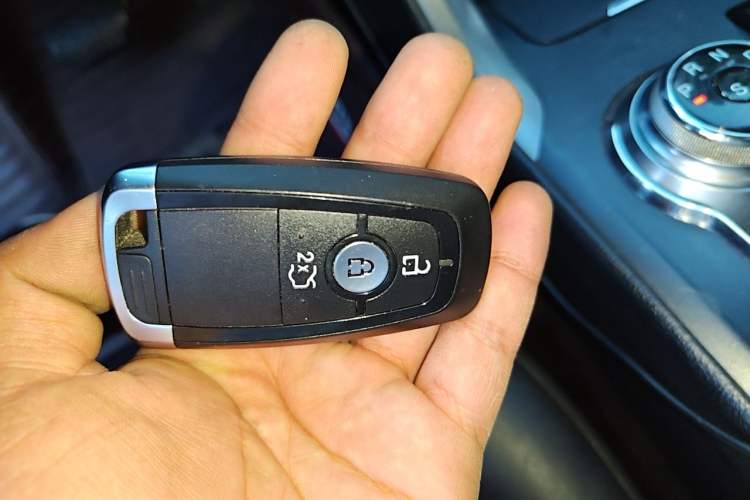 Used Ford Mondeo 2017 EcoBoost 200 Stylish Model Vehicle Key