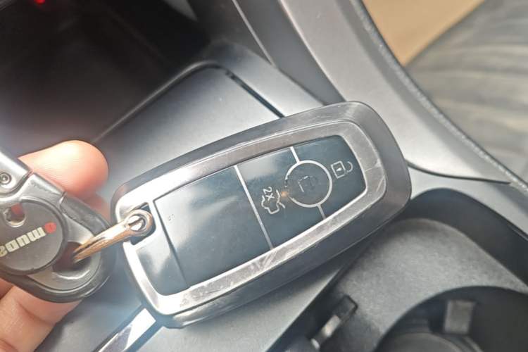 Used Ford Mondeo 2017 EcoBoost 180 Stylish Model Vehicle Key