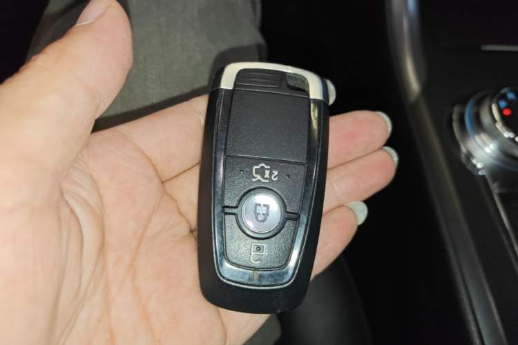 Used Ford Mondeo 2017 EcoBoost 180 Stylish Model Vehicle Key