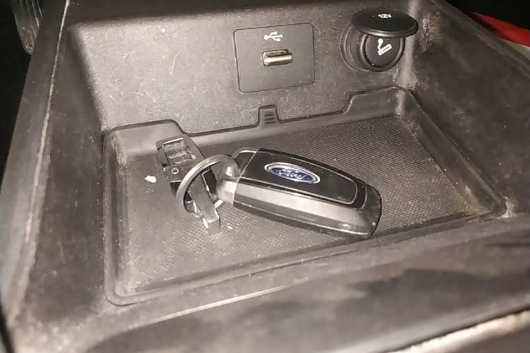 Used Ford Mondeo 2017 EcoBoost 180 Stylish Model Vehicle Key