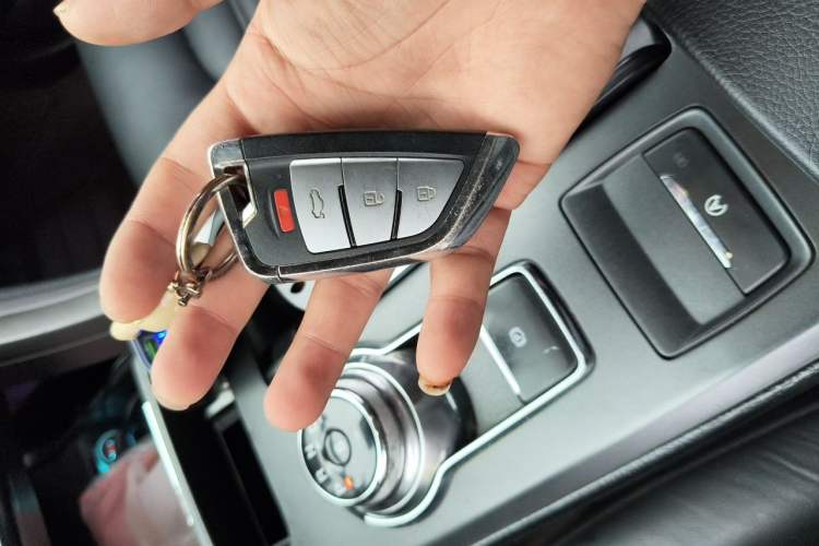 Used Ford Mondeo 2017 EcoBoost 180 Stylish Model Vehicle Key