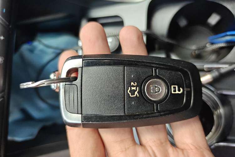 Used Ford Mondeo 2017 EcoBoost 180 Stylish Model Vehicle Key
