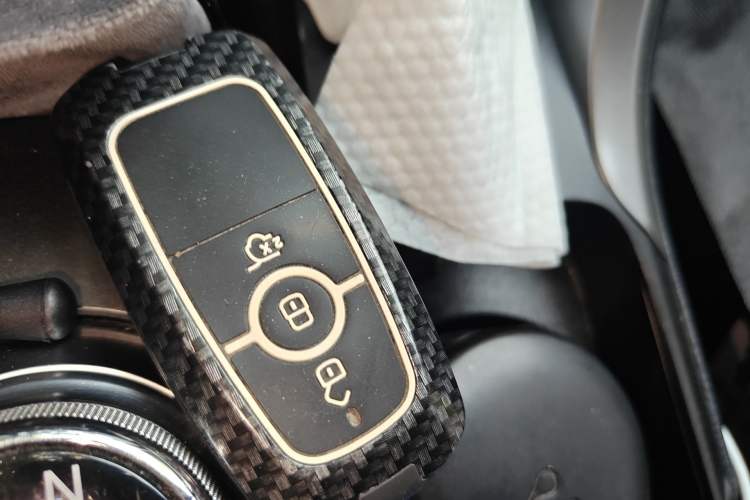 Used Ford Mondeo 2017 EcoBoost 200 Stylish Model Vehicle Key