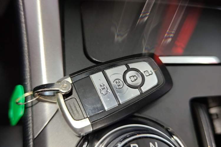 Used Ford Mondeo 2017 EcoBoost 180 Luxury Model Vehicle Key