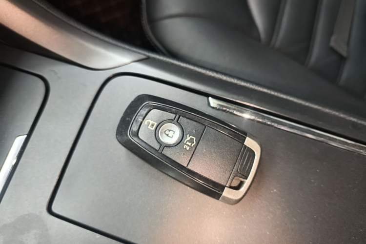 Used Ford Mondeo 2017 EcoBoost 200 Stylish Model Vehicle Key