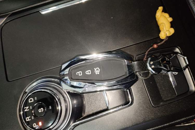 Used Ford Mondeo 2017 EcoBoost 200 Stylish Model Vehicle Key