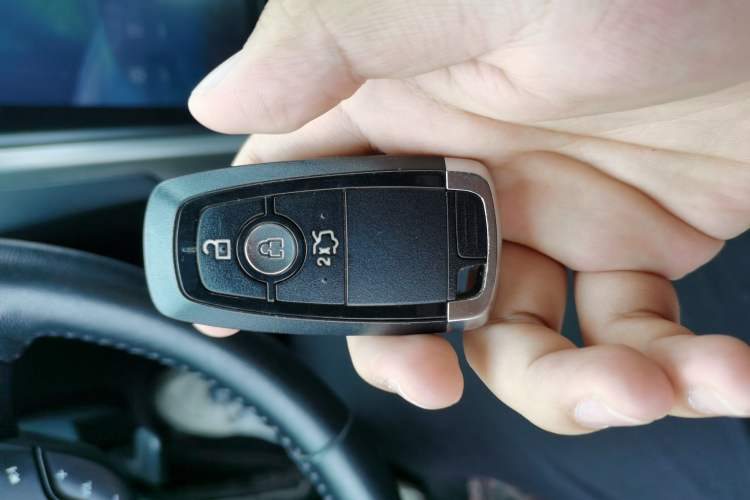 Used Ford Mondeo 2017 Facelifted EcoBoost 180 Fashion Edition Vehicle Key