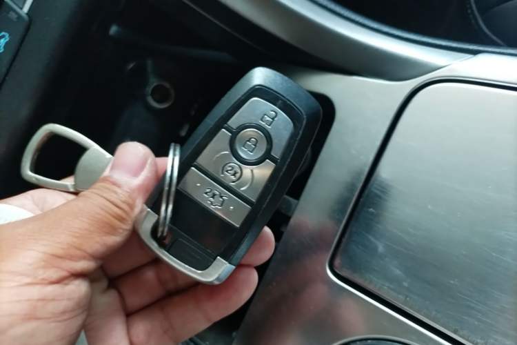 Used Ford Mondeo 2017 EcoBoost 180 Luxury Model Vehicle Key