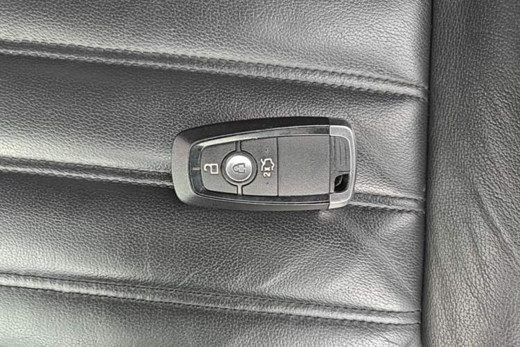 Used Ford Mondeo 2017 EcoBoost 180 Stylish Model Vehicle Key