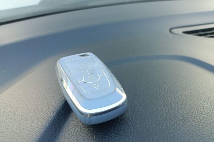Used Ford Mondeo 2017 EcoBoost 180 Stylish Model Vehicle Key