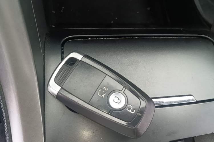 Used Ford Mondeo 2017 EcoBoost 180 Stylish Model Vehicle Key