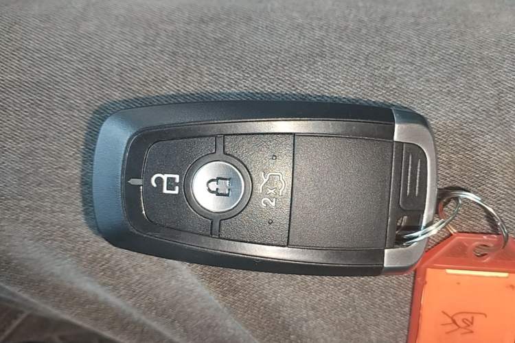Used Ford Mondeo 2017 EcoBoost 200 Stylish Model Vehicle Key