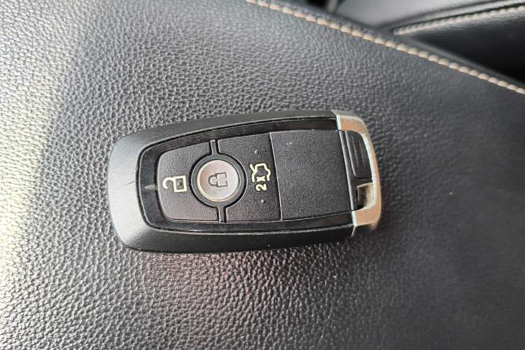 Used Ford Mondeo 2017 EcoBoost 180 Stylish Model Vehicle Key
