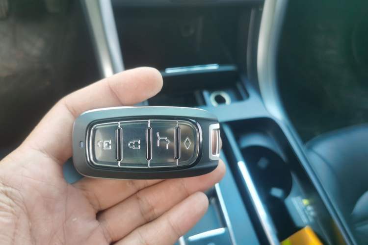 Used Ford Mondeo 2017 EcoBoost 200 Stylish Model Vehicle Key