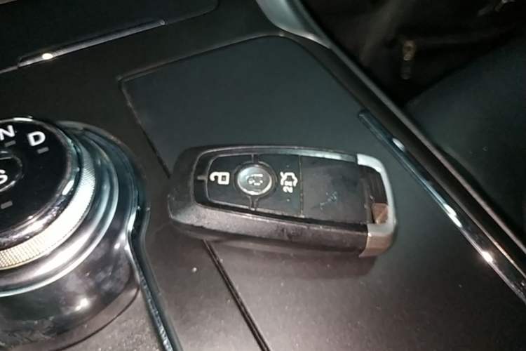 Used Ford Mondeo 2017 EcoBoost 200 Stylish Model Vehicle Key