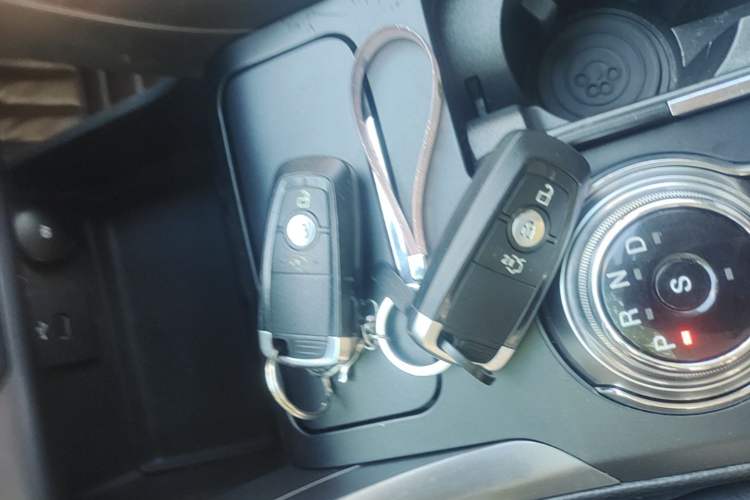 Used Ford Mondeo 2017 EcoBoost 180 Stylish Model Vehicle Key