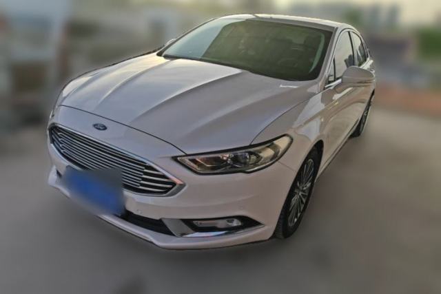 Ojetý Ford Mondeo 2017 EcoBoost 200 Luxury Model