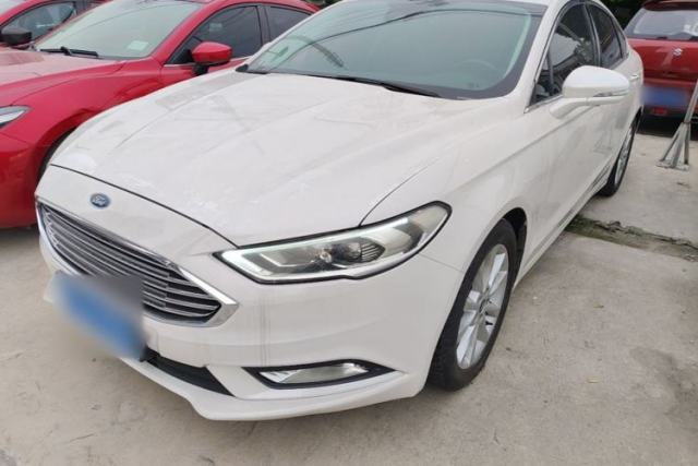 Ojetý Ford Mondeo 2017 Facelifted EcoBoost 180 Fashion Edition