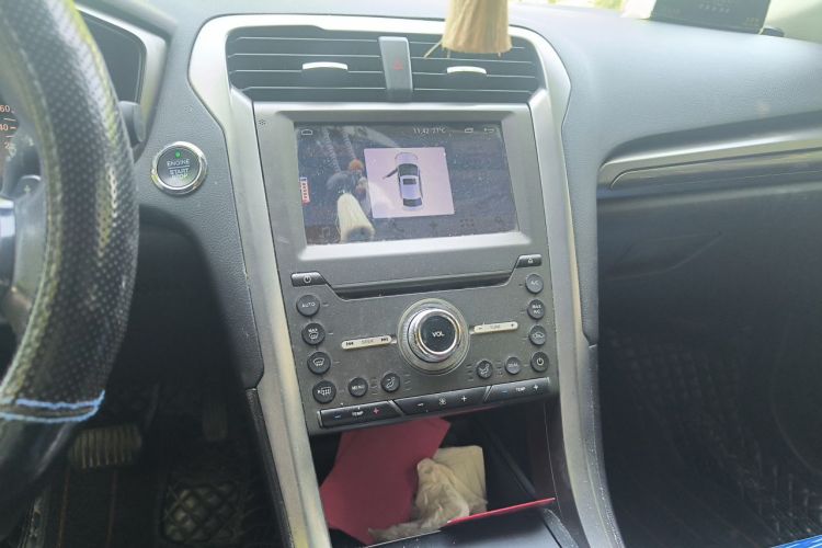 Used Ford Mondeo 2018 EcoBoost 180 Smart Control Fashion Model China V Standard Audio And AC Panel